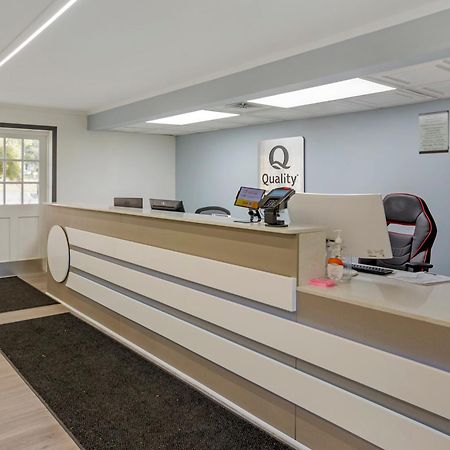 Quality Inn Smoketown  Εξωτερικό φωτογραφία