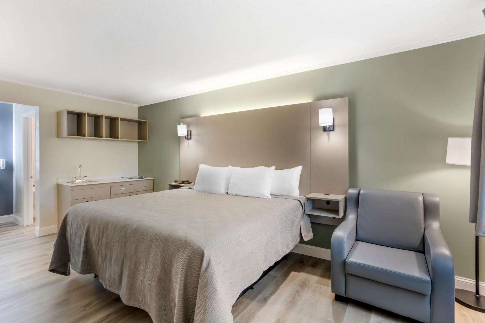 Quality Inn Smoketown  Εξωτερικό φωτογραφία