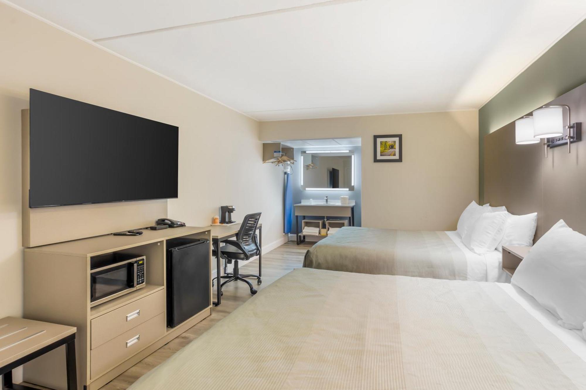 Quality Inn Smoketown  Εξωτερικό φωτογραφία