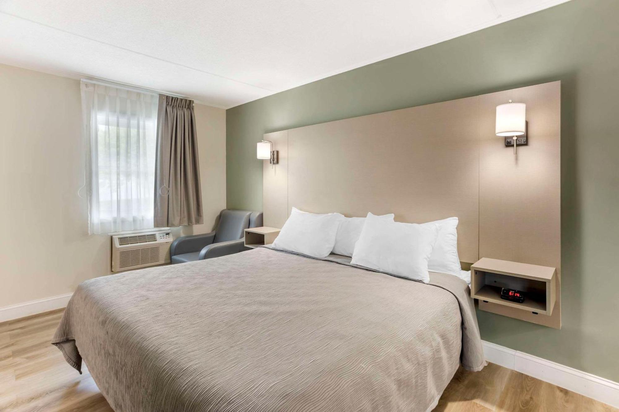 Quality Inn Smoketown  Εξωτερικό φωτογραφία